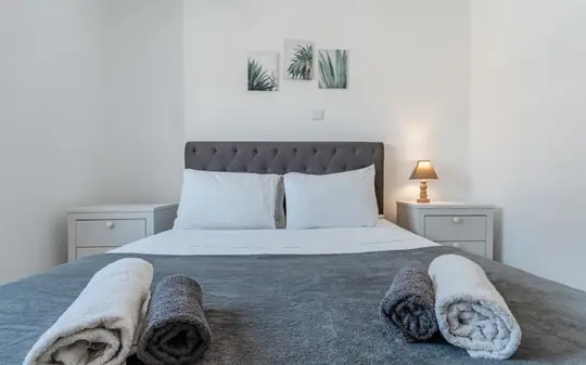 Sea La Vie Seaview Apartment, bedroom