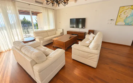 Villa with office and sea view in Tala, photo 2