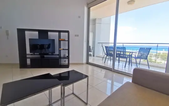 Paradise Palms Seaview Apartment, living room