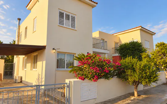 Detached villa with pool in Chloraka, photo 6