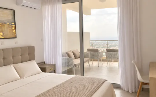 Modern apartment with sea view in Peyia, photo 5