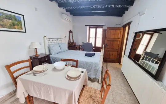 Hera Pool Studio in Skarinou, photo 3