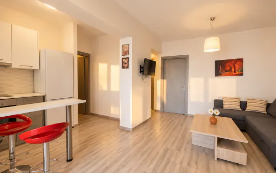 City centre apartment near Finikoudes, photo 2