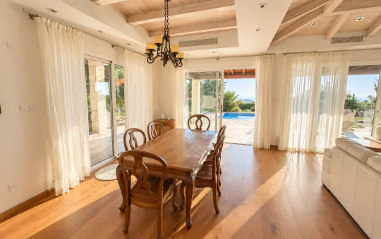 Villa with office and sea view in Tala, photo 3