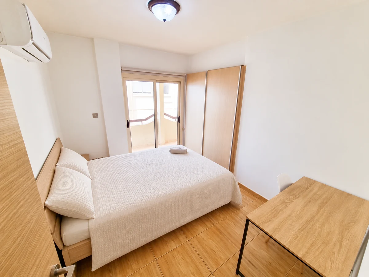 Studio 2: bed view