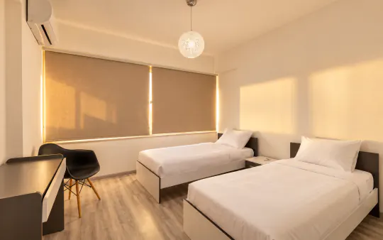 City centre apartment near Finikoudes, photo 5